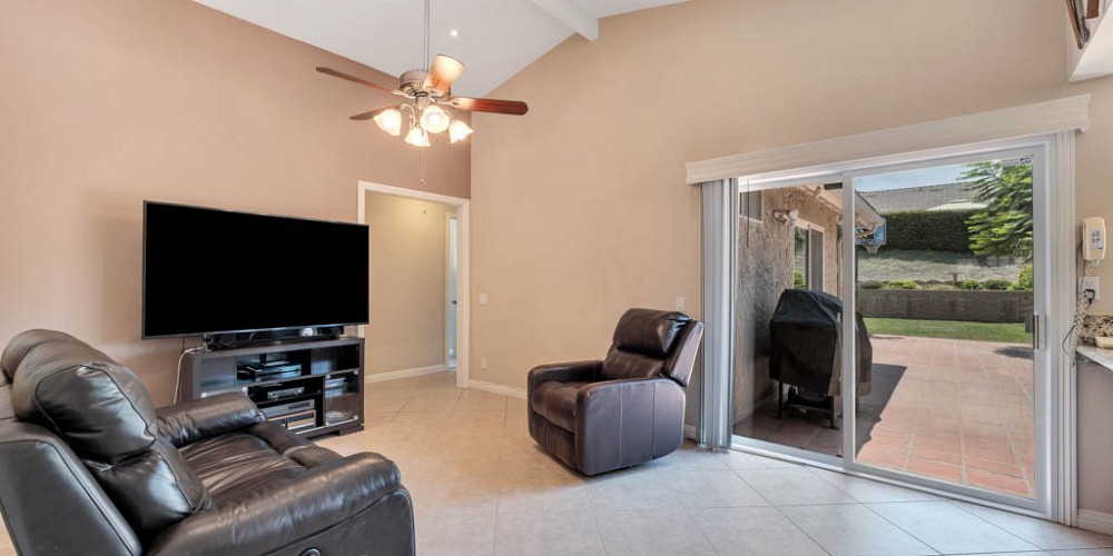 13644 Bear Valley RD., Moorpark, CA 93021