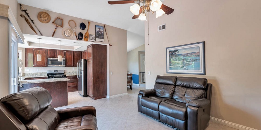 13644 Bear Valley RD., Moorpark, CA 93021