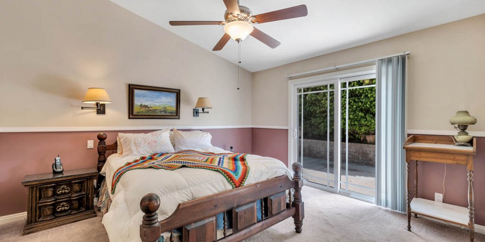 13644 Bear Valley RD., Moorpark, CA 93021