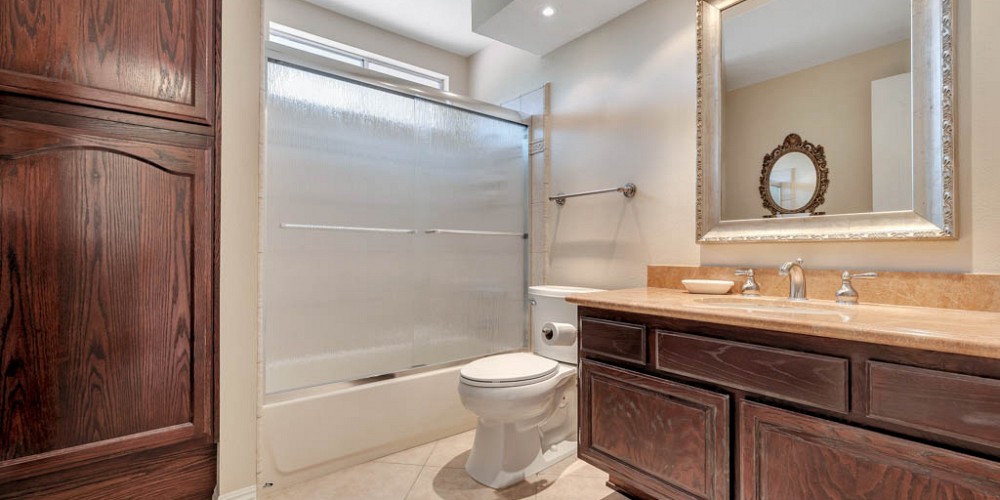 13644 Bear Valley RD., Moorpark, CA 93021