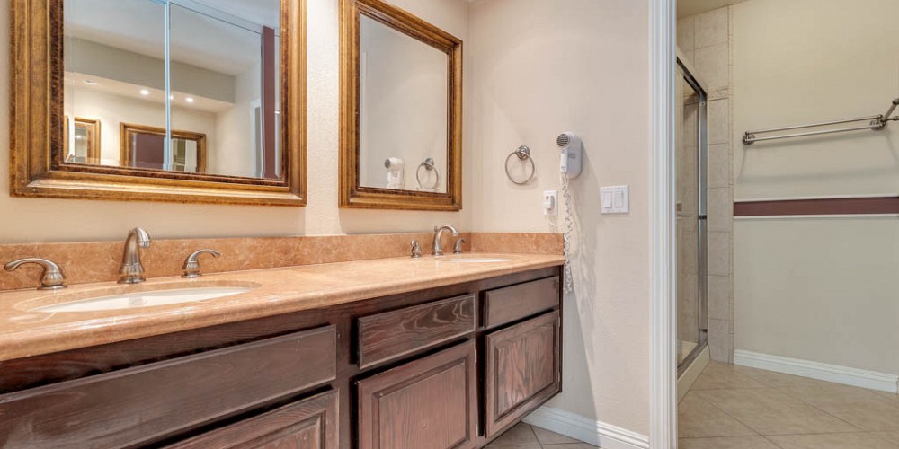 13644 Bear Valley RD., Moorpark, CA 93021