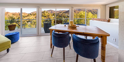 2445 Highpoint Dr, Agoura Hills, CA 91301