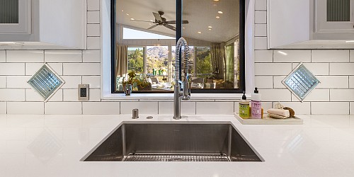 2445 Highpoint Dr, Agoura Hills, CA 91301