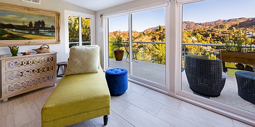 2445 Highpoint Dr, Agoura Hills, CA 91301