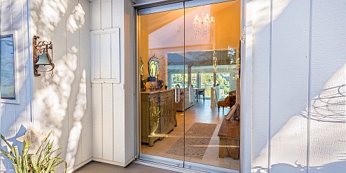 2445 Highpoint Dr, Agoura Hills, CA 91301