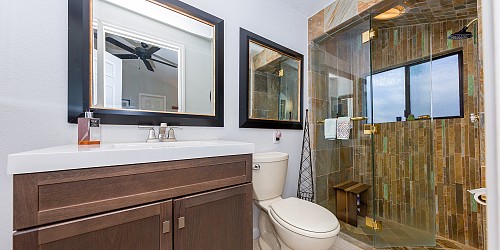 2445 Highpoint Dr, Agoura Hills, CA 91301