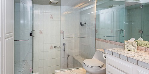 2445 Highpoint Dr, Agoura Hills, CA 91301