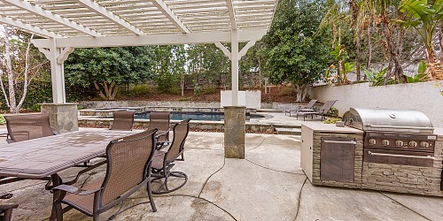 11237 Bentcreek Rd., Moorpark, CA 93021