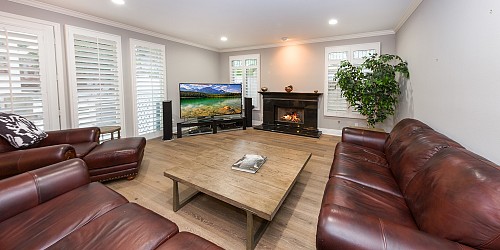 11237 Bentcreek Rd., Moorpark, CA 93021