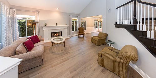 11237 Bentcreek Rd., Moorpark, CA 93021