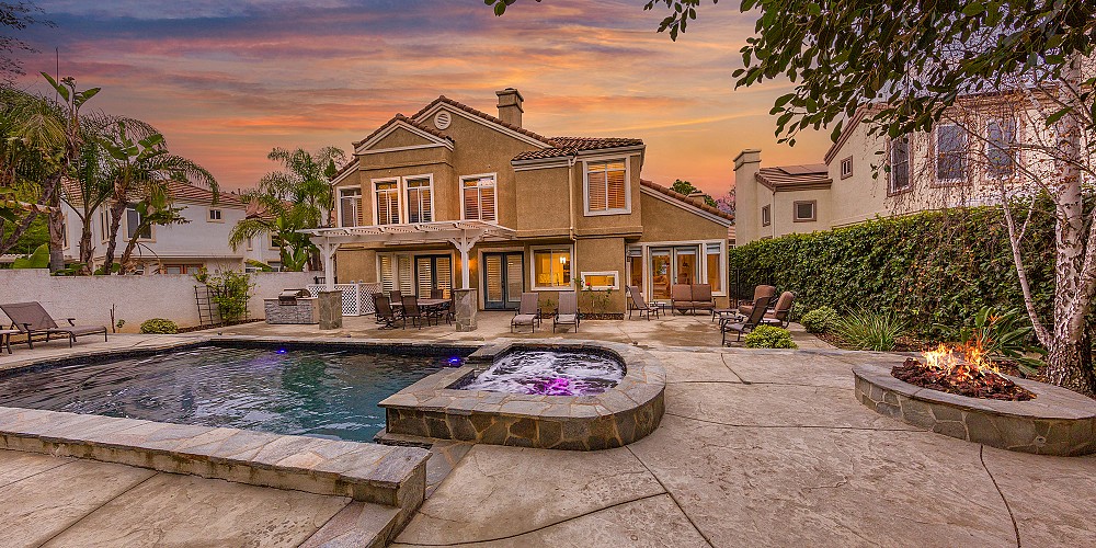 11237 Bentcreek Rd., Moorpark, CA 93021