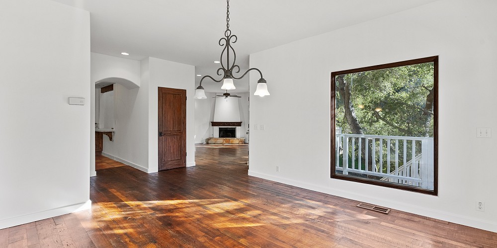 2045 Lookout Dr., Agoura Hills, CA 91301