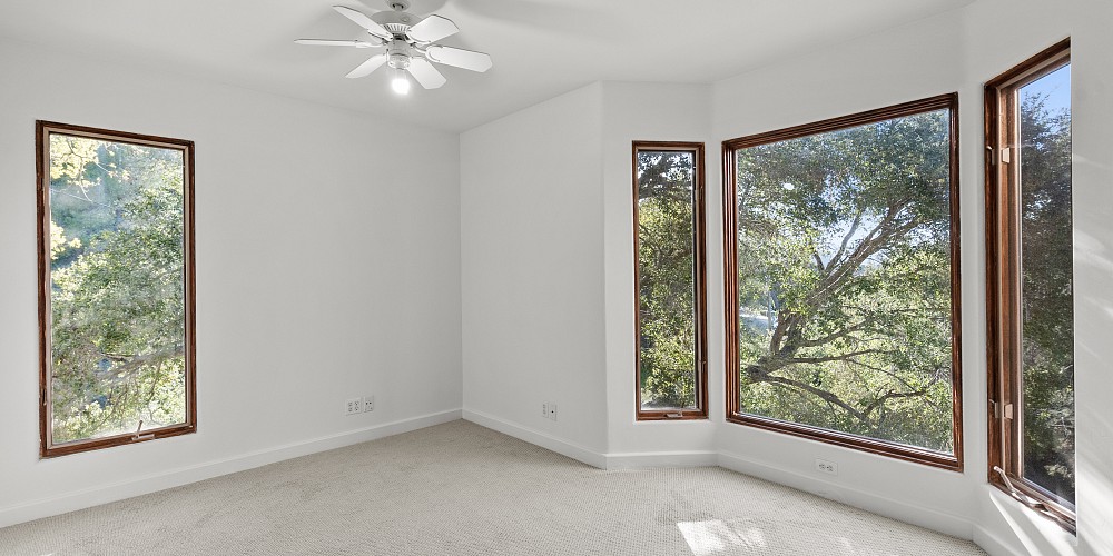 2045 Lookout Dr., Agoura Hills, CA 91301