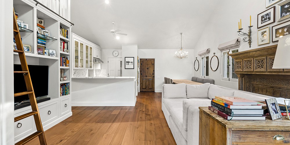 29095 S. Lakeshore Dr, Agoura Hills, CA 91301