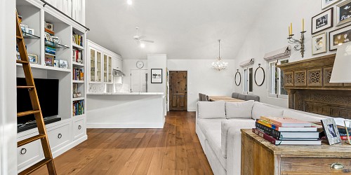 29095 S. Lakeshore Dr, Agoura Hills, CA 91301