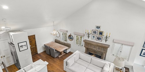 29095 S. Lakeshore Dr, Agoura Hills, CA 91301