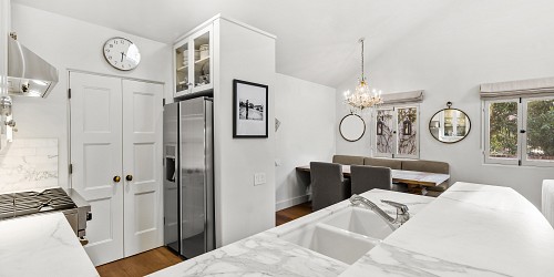 29095 S. Lakeshore Dr, Agoura Hills, CA 91301