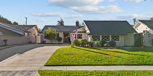 6625 Whitaker Ave, Lake Balboa, CA 91406