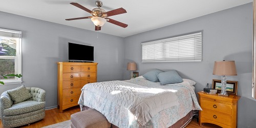 6625 Whitaker Ave, Lake Balboa, CA 91406