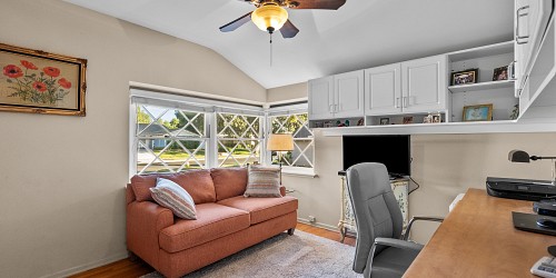 6625 Whitaker Ave, Lake Balboa, CA 91406