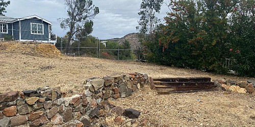 2411 Highpoint Dr, Agoura Hills, CA 91301