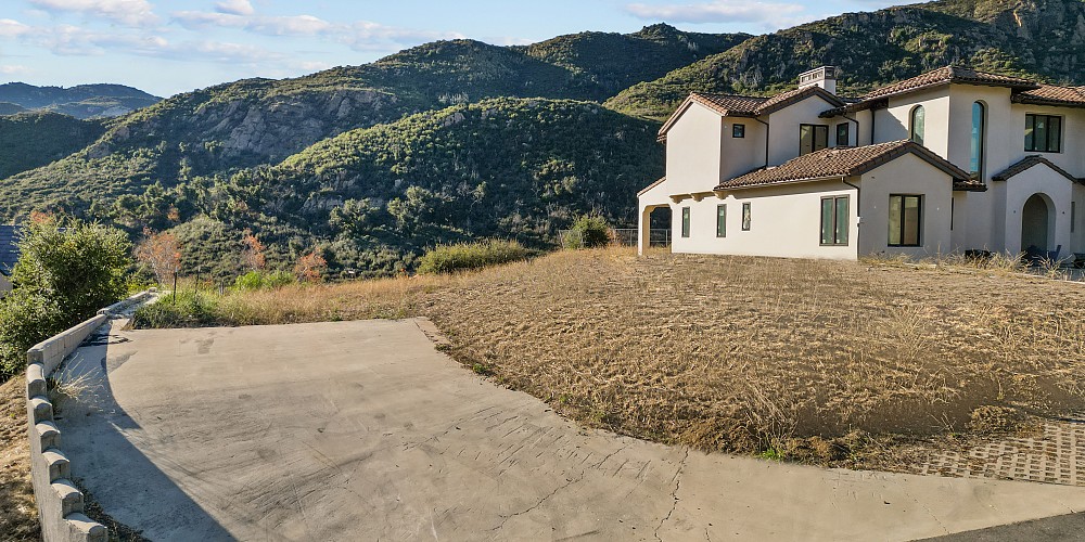 2226 Careful Ave, 91301, CA 91301