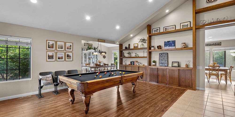 11512 E. Buttercreek RD, Moorpark, CA 93021