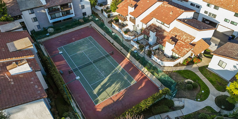 21535 Erwin St. 131, Woodland Hills, CA 91367