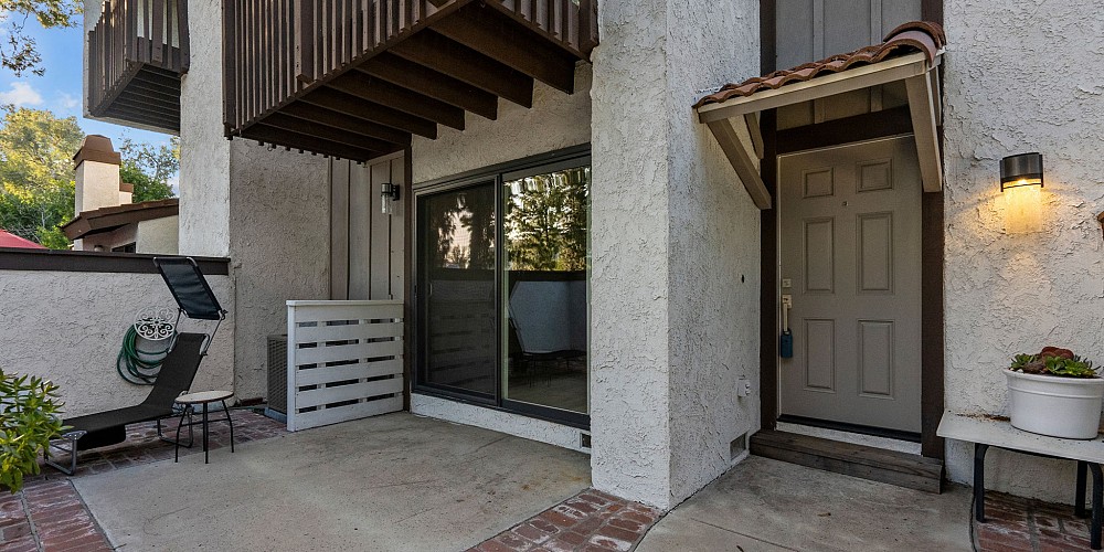 21535 Erwin St. 131, Woodland Hills, CA 91367