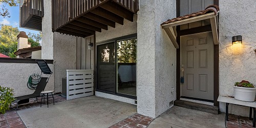 21535 Erwin St. 131, Woodland Hills, CA 91367