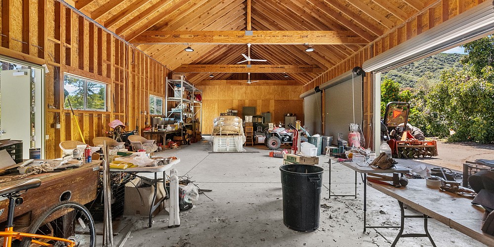 5682 Pine Grove Road, Santa Paula, CA 93060