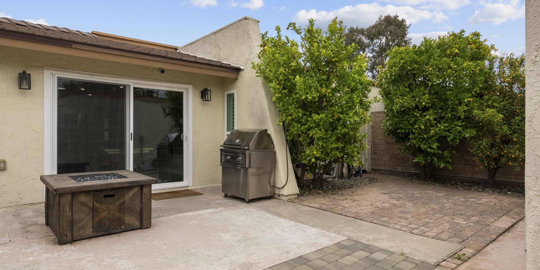 32140 Watergate Rd, Westlake Village, CA 91361