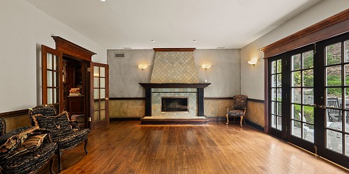 1561 Lookout Drive, Agoura Hills, CA 91301