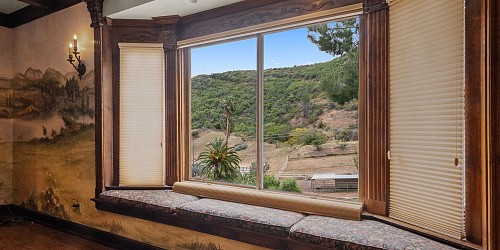 1561 Lookout Drive, Agoura Hills, CA 91301