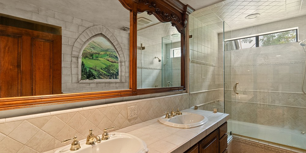 1561 Lookout Drive, Agoura Hills, CA 91301