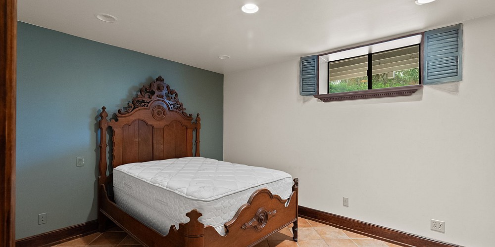 1561 Lookout Drive, Agoura Hills, CA 91301