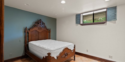 1561 Lookout Drive, Agoura Hills, CA 91301