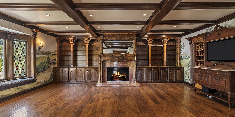 1561 Lookout Drive, Agoura Hills, CA 91301