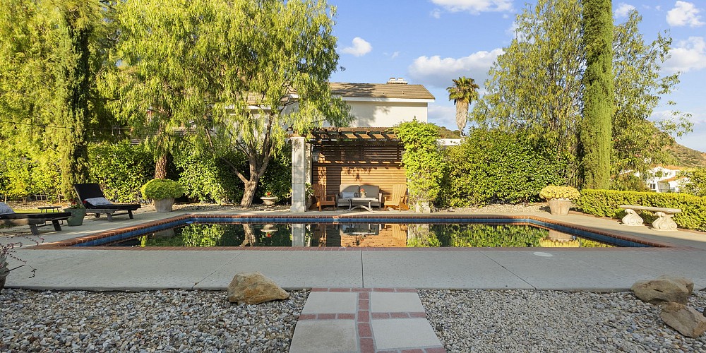 29845 Vista Del Arroyo, Agoura Hills, CA 91301