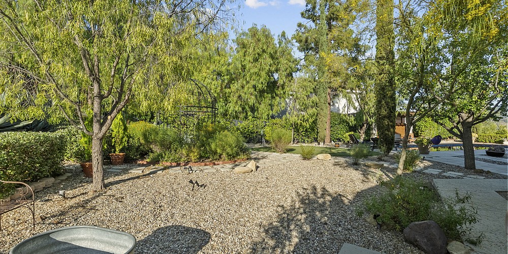 29845 Vista Del Arroyo, Agoura Hills, CA 91301