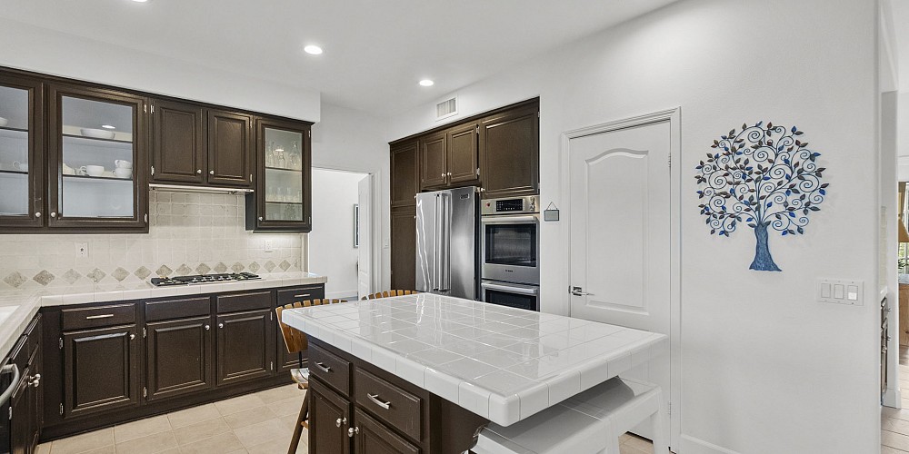 29845 Vista Del Arroyo, Agoura Hills, CA 91301