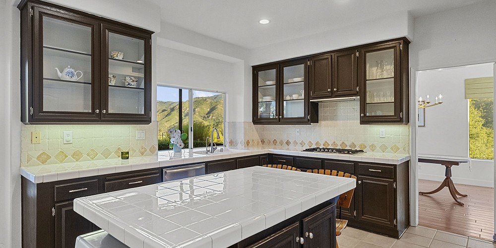 29845 Vista Del Arroyo, Agoura Hills, CA 91301