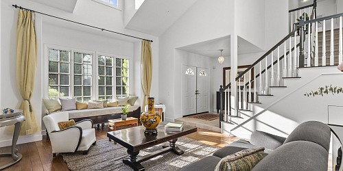 29845 Vista Del Arroyo, Agoura Hills, CA 91301