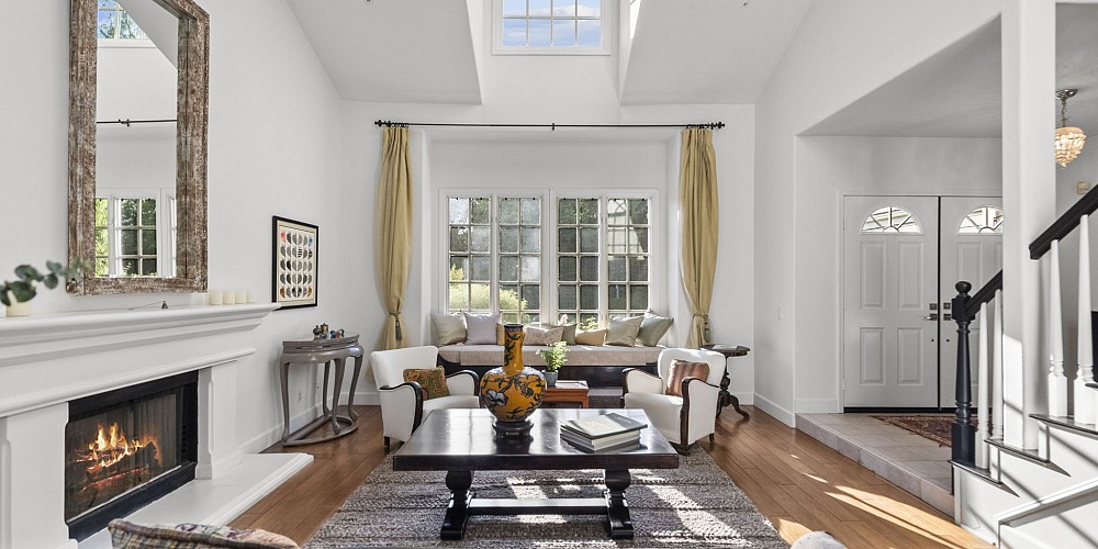 29845 Vista Del Arroyo, Agoura Hills, CA 91301