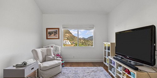 29845 Vista Del Arroyo, Agoura Hills, CA 91301