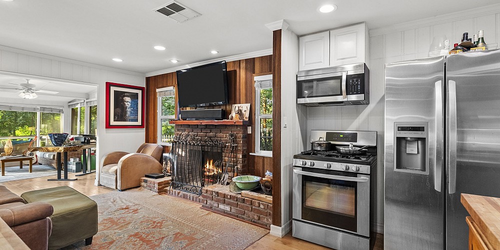 29303 S. Lakeshore DR, Agoura Hills, CA 91301