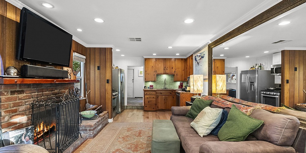 29303 S. Lakeshore DR, Agoura Hills, CA 91301