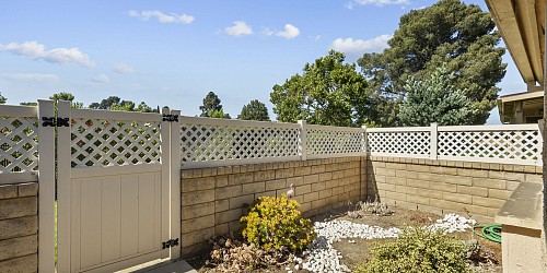 3211 Village 3, Camarillo,  93012