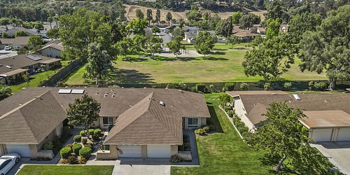 3211 Village 3, Camarillo,  93012