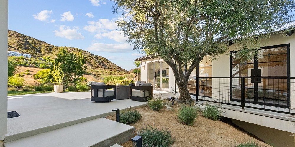 33235 Mulholland Highway, Malibu, CA 90265